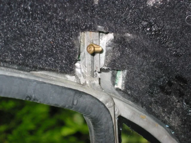Opening Side Windows, photo 5
